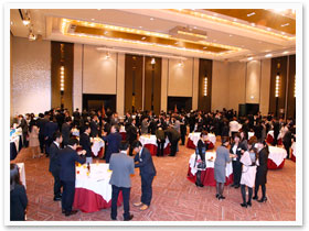 2014年度 合格祝賀・交流会の様子4