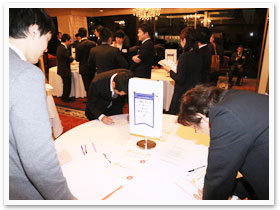 2015年度 合格祝賀・交流会の様子2