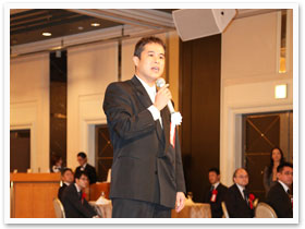 2016年度 合格祝賀・交流会の様子1