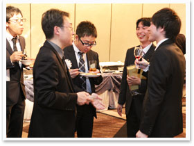 2016年度 合格祝賀・交流会の様子7